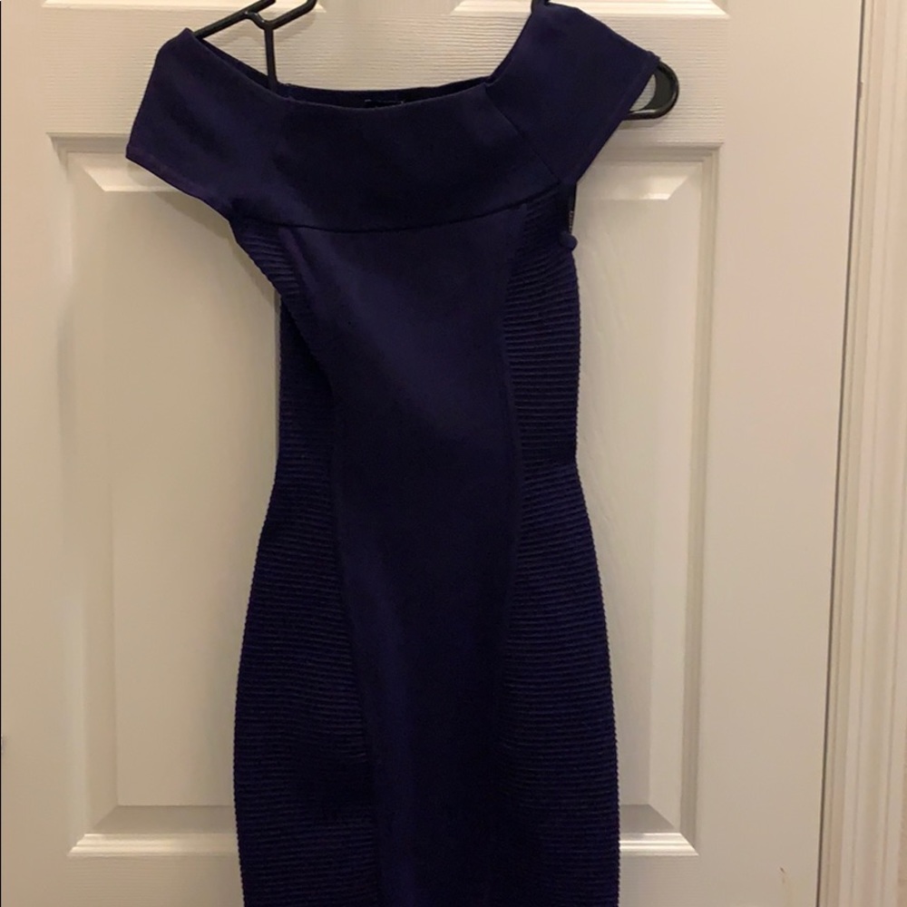 BEBE Dark purple off the shoulder bandage stress
